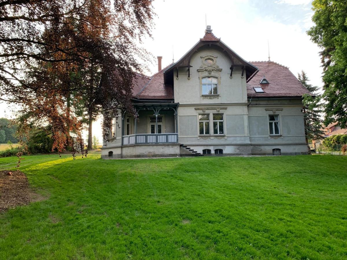 Vila Bohemia Saxon Switzerland & Spa Šluknov 外观 照片